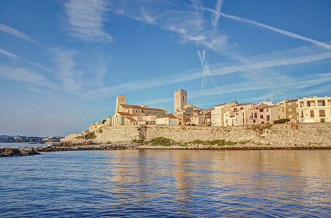 Les remparts d'Antibes French Riviera