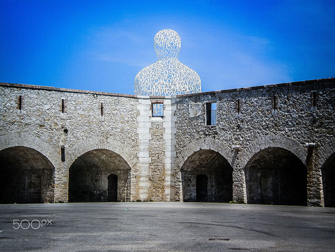 Jaume Plensa Sculpture