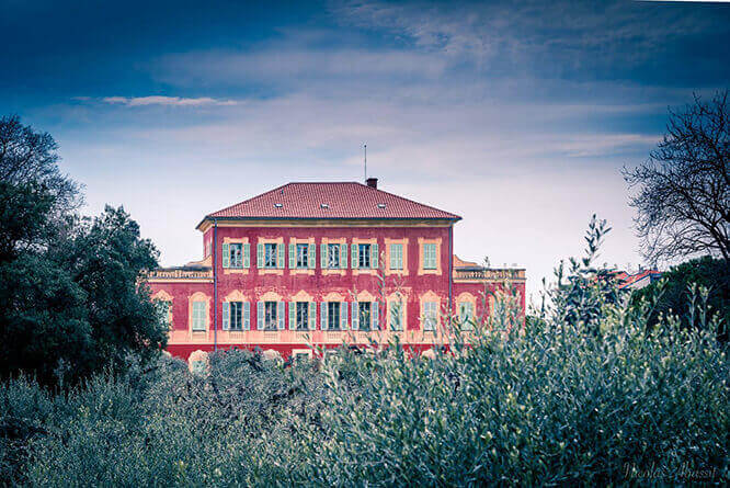 Classique architecture in Nice France