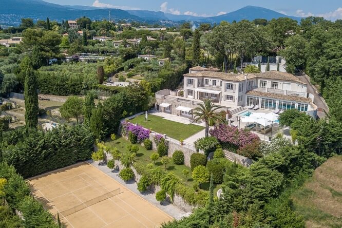 Property in Mougins