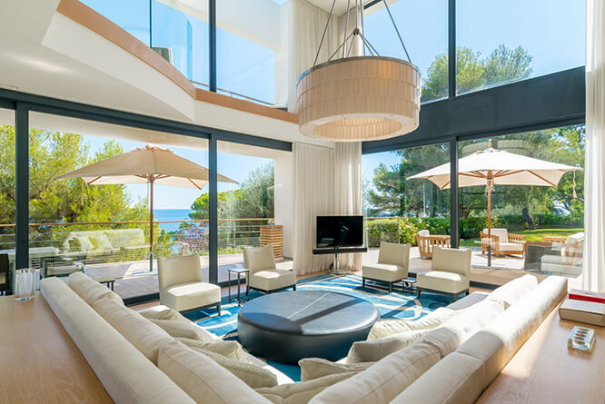 Property in St-Jean-Cap-Ferrat