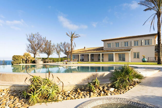 Property in St Tropez