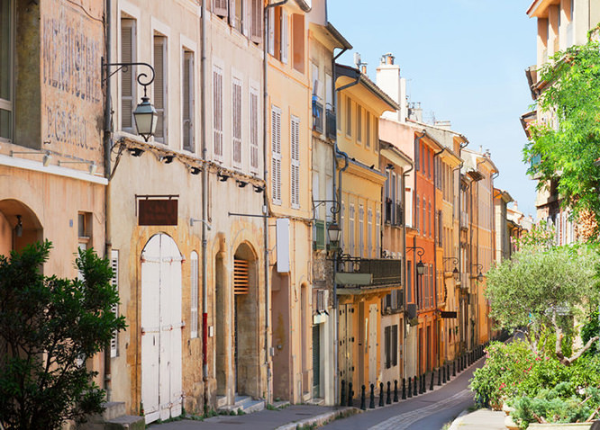 Old town street in Aix-en-Provence