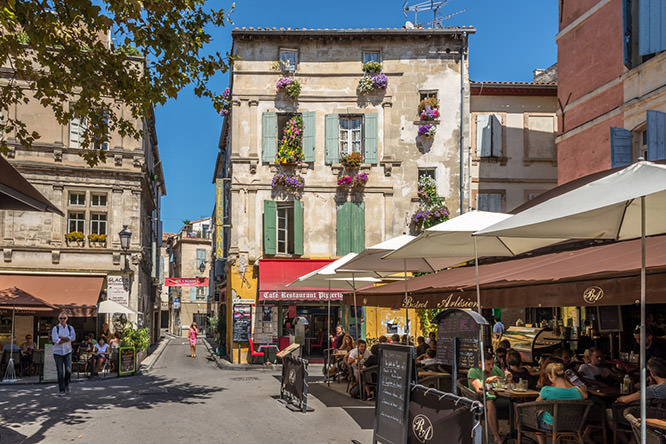 Arles