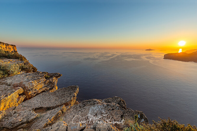 Sunset on the top of Cap Canaille