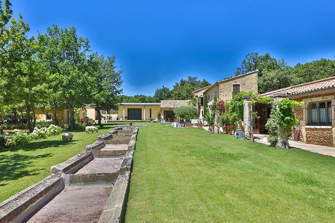 Luxury real Estate in Gordes