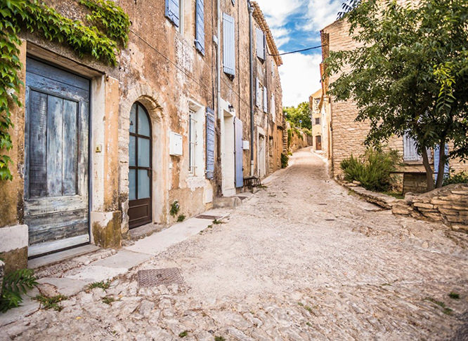 Gordes