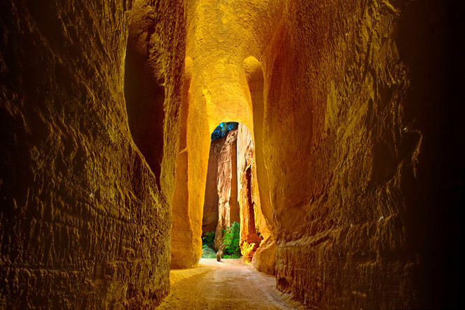 Ochre mines of Bruoux Vaucluse
