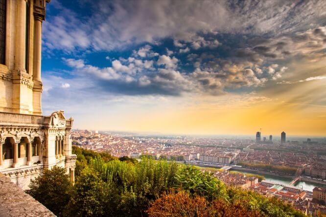 Lyon Skyline