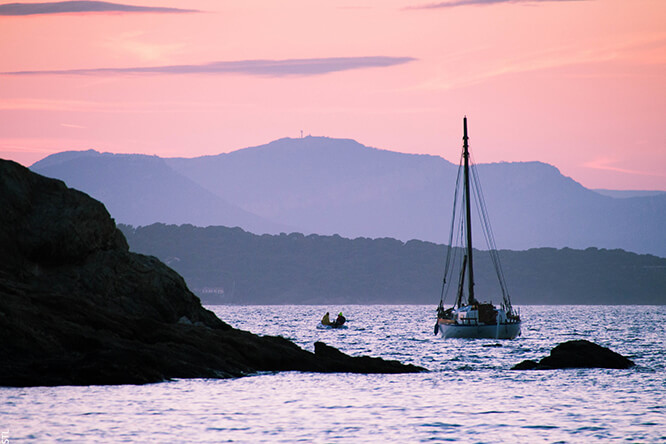Sailing in Porquerolles