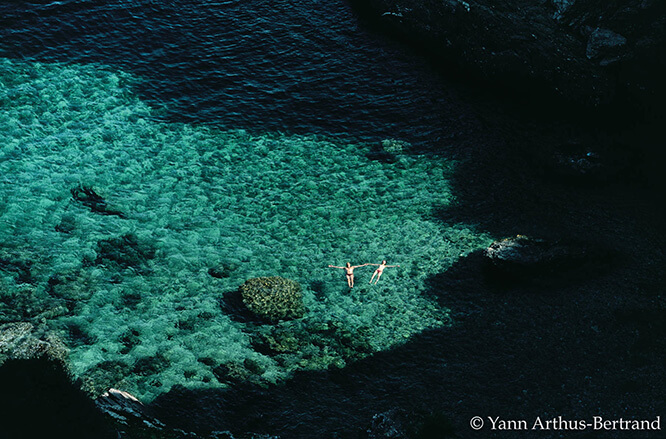 Swimmers in Cap Bénat