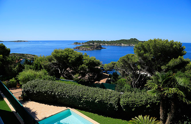 Giens Peninsula