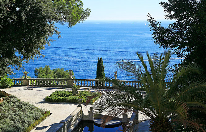 Luxurious property near Toulon