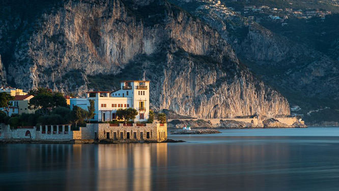 Sunrise on Villa Kérylos