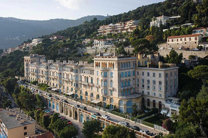 Riviera Palace building