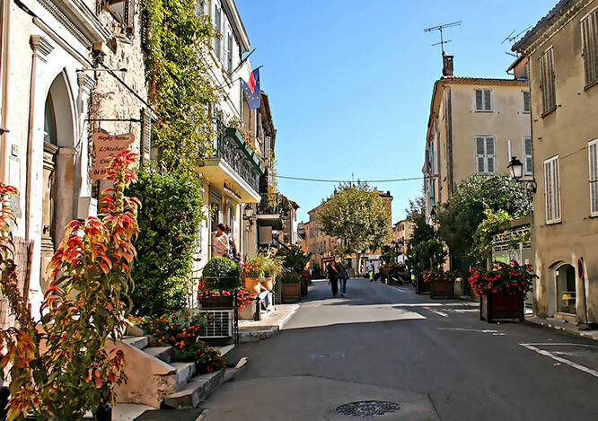 Pedestrian street in Biot, French Riviera