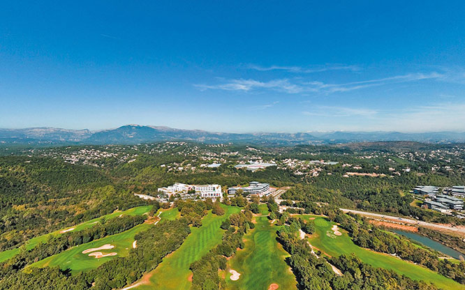 Aerial view of le Provençal Golf in Biot French Riviera