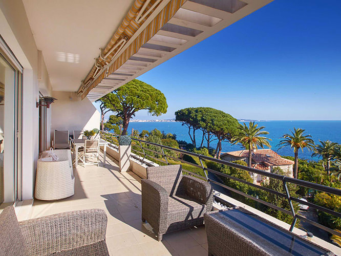 Terrasse in Cannes French Riviera