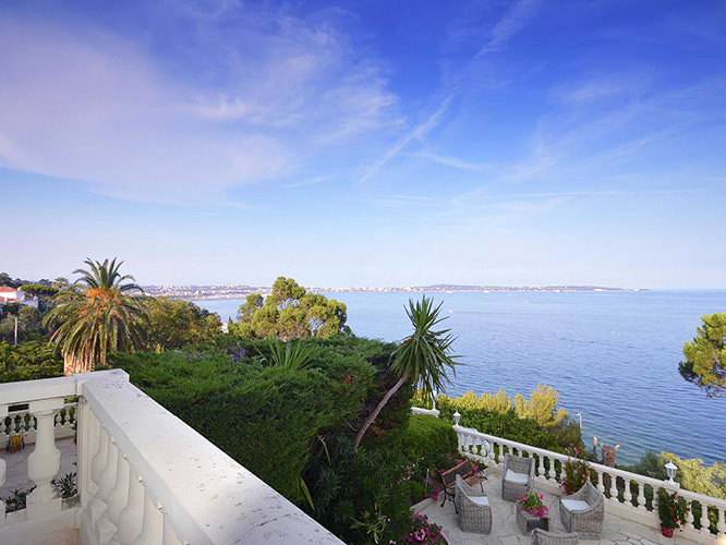 Terrasse in Cannes French Riviera