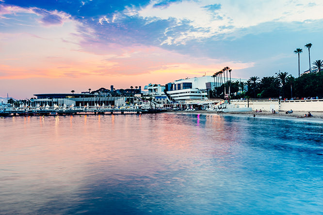 The Palais des Festivals et des Congrès of Cannes at dusk