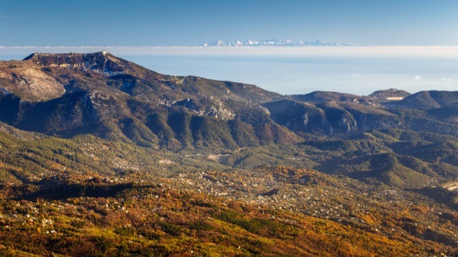 La Corse depuis Coaraze