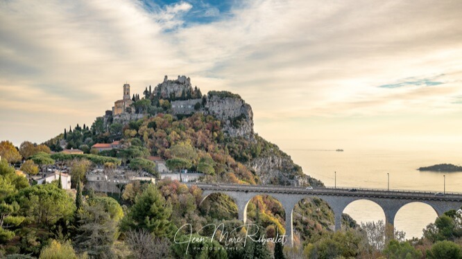 Bridge of Èze village