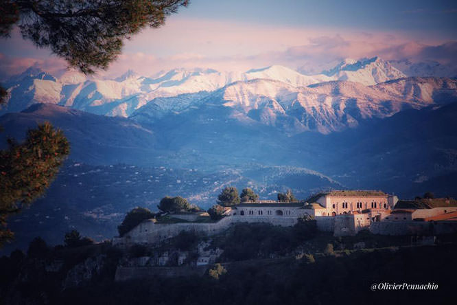 Fort de la Drete seen from the Col d'Èze