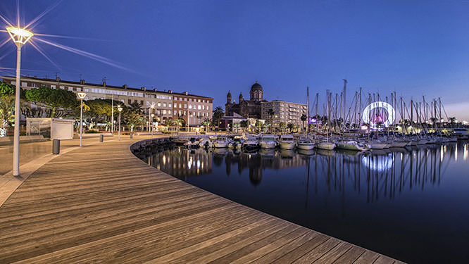 Marina and Ferris wheel in Saint-Raphaël