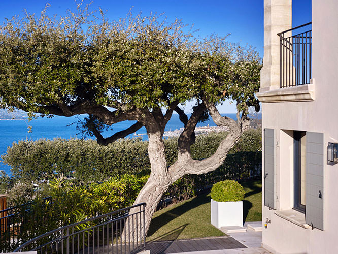 Charming house with view on St Tropez French Riviera