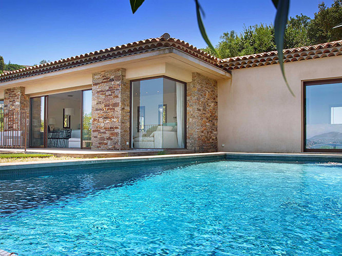 Modern house in Gassin French Riviera
