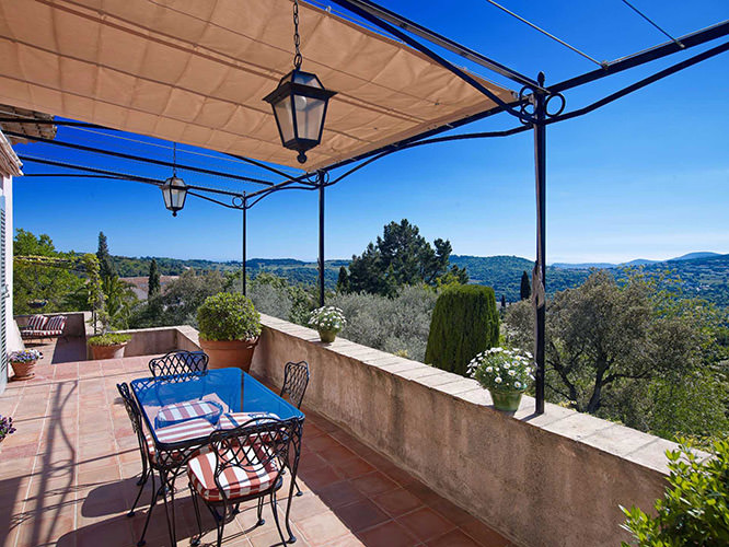 Terrasse in Gassin French Riviera