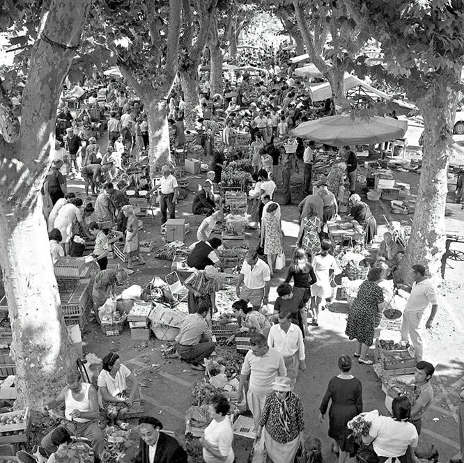 The market in Esplanade du Paillon in 1969