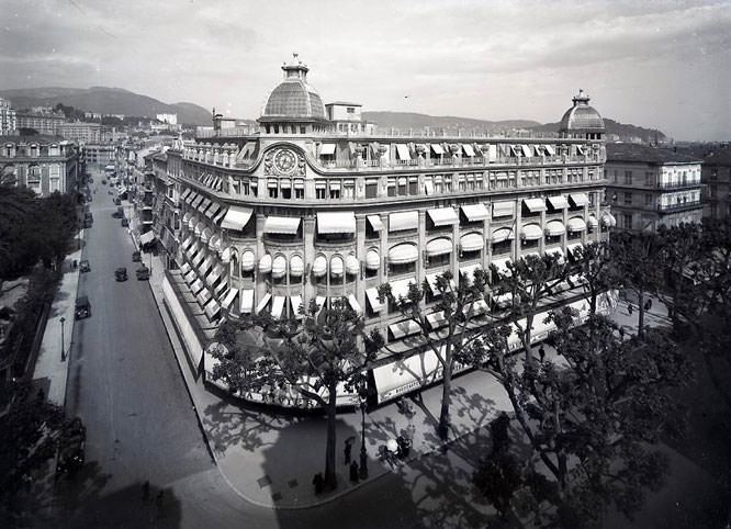 Nice À la Riviera actuellement Fnac 1935