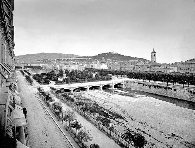 Nice, le square Masséna around 1900