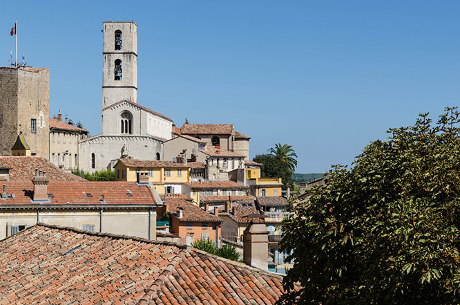 Cathédrale Notre Dame du Puy de Grasse French Riviera