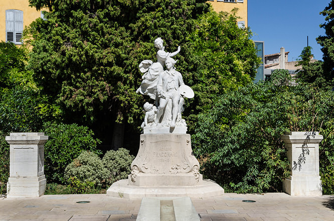 Statue of Jean-Honoré Fragonard French Riviera