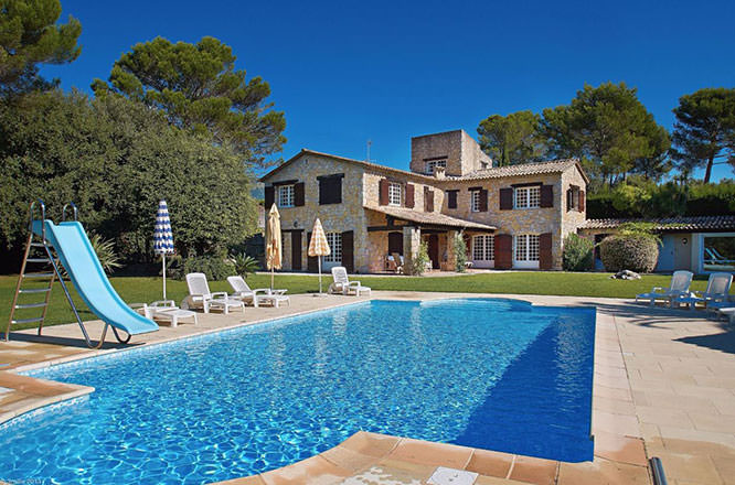 Luxurious property in Grasse
