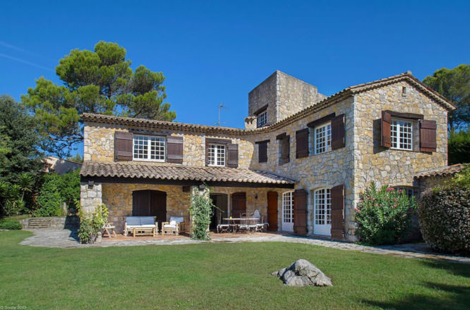 Luxurious property in Grasse