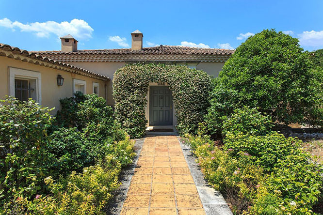 Property in La Colle sur Loup French Riviera
