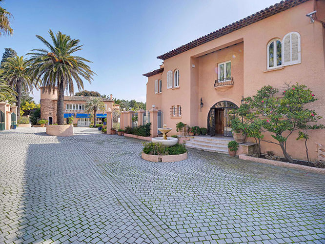 Property in Les Issambres French Riviera
