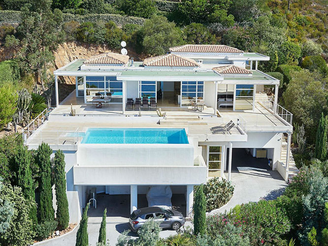 Luxurious property in Agay French Riviera