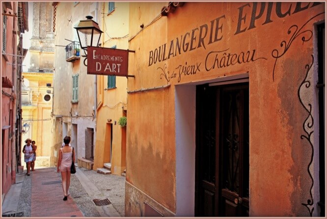 Rue Mattoni Menton