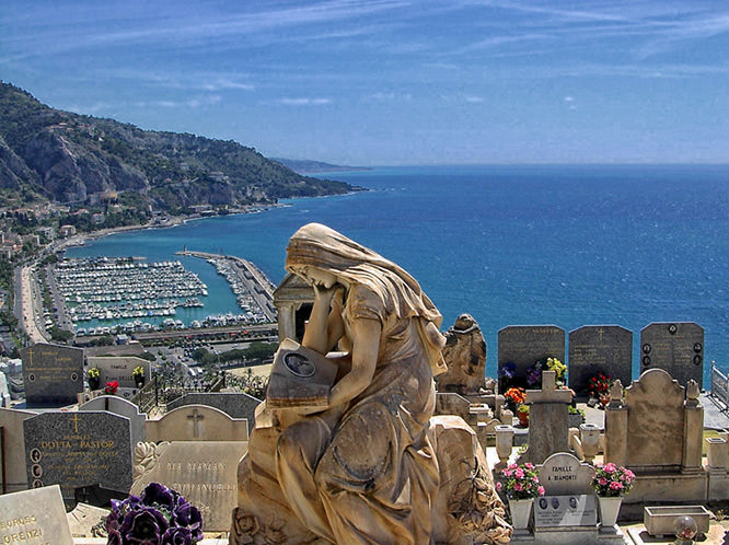Cimetière du vieux Chateau Menton French Riviera