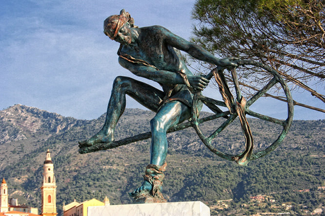 Ulysse sculpture by Anna Chromy Menton French Riviera