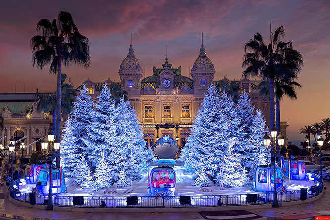Christmas decoration in Monaco