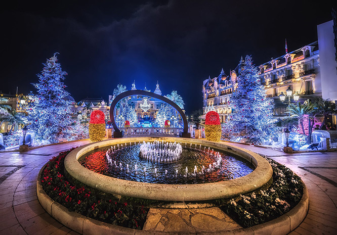 Fountain near the casino of Monaco