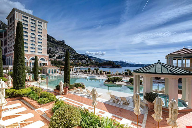 Monte-Carlo Bay