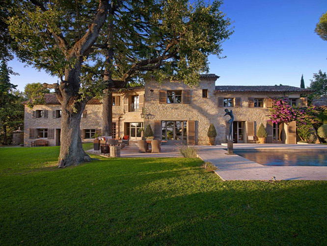 Provençal Manoir in Mougins