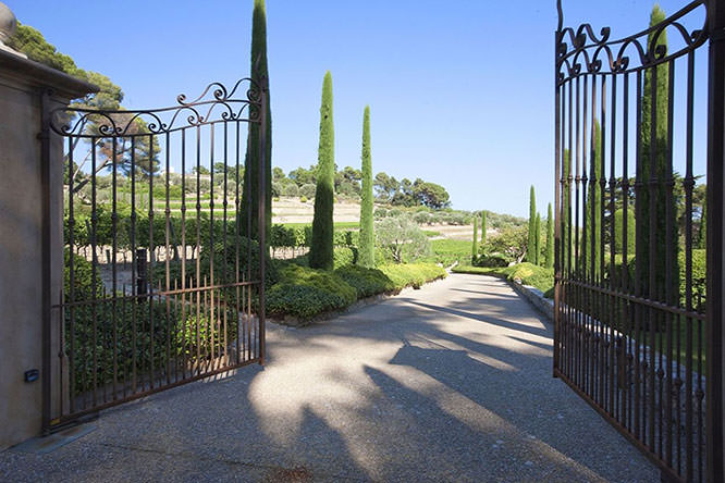 Pretty gate in Mougins