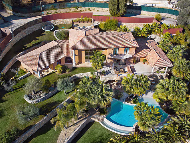Villa in Mougins